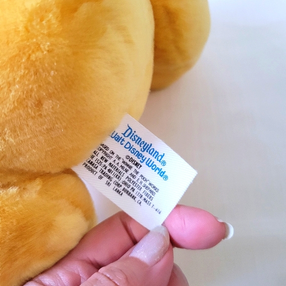 New Disneyland Winnie The Pooh Plush with Tag - Picture 5 of 7